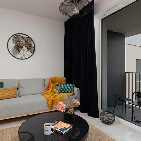Apartment Soho 18 By Renters Prestige *